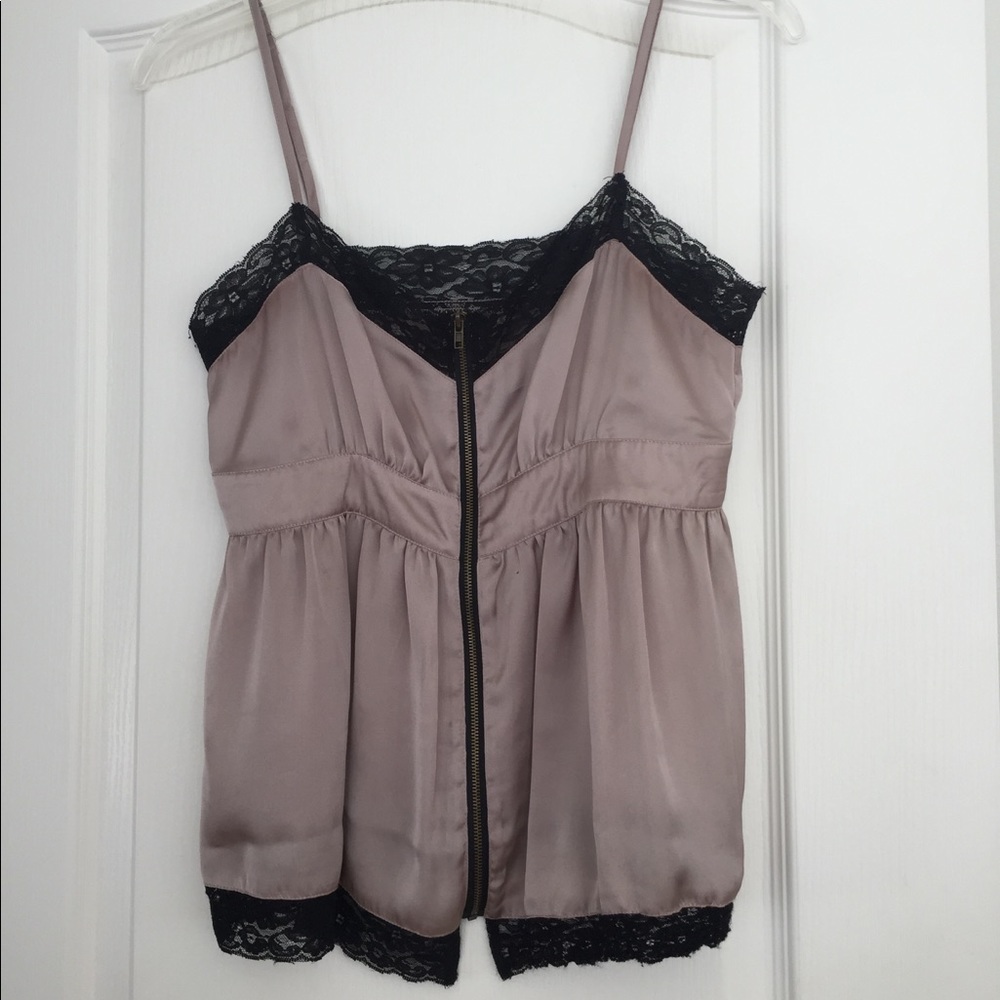 Cute zippy top